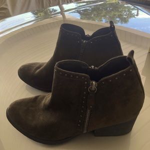 Pre owned-green suede bootie, size 9.